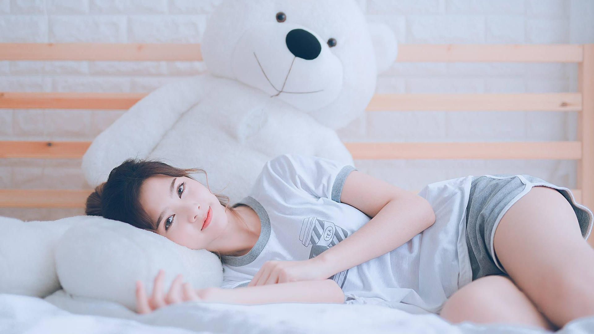 绝命三分雨，勇士水花海啸攻陷萨城